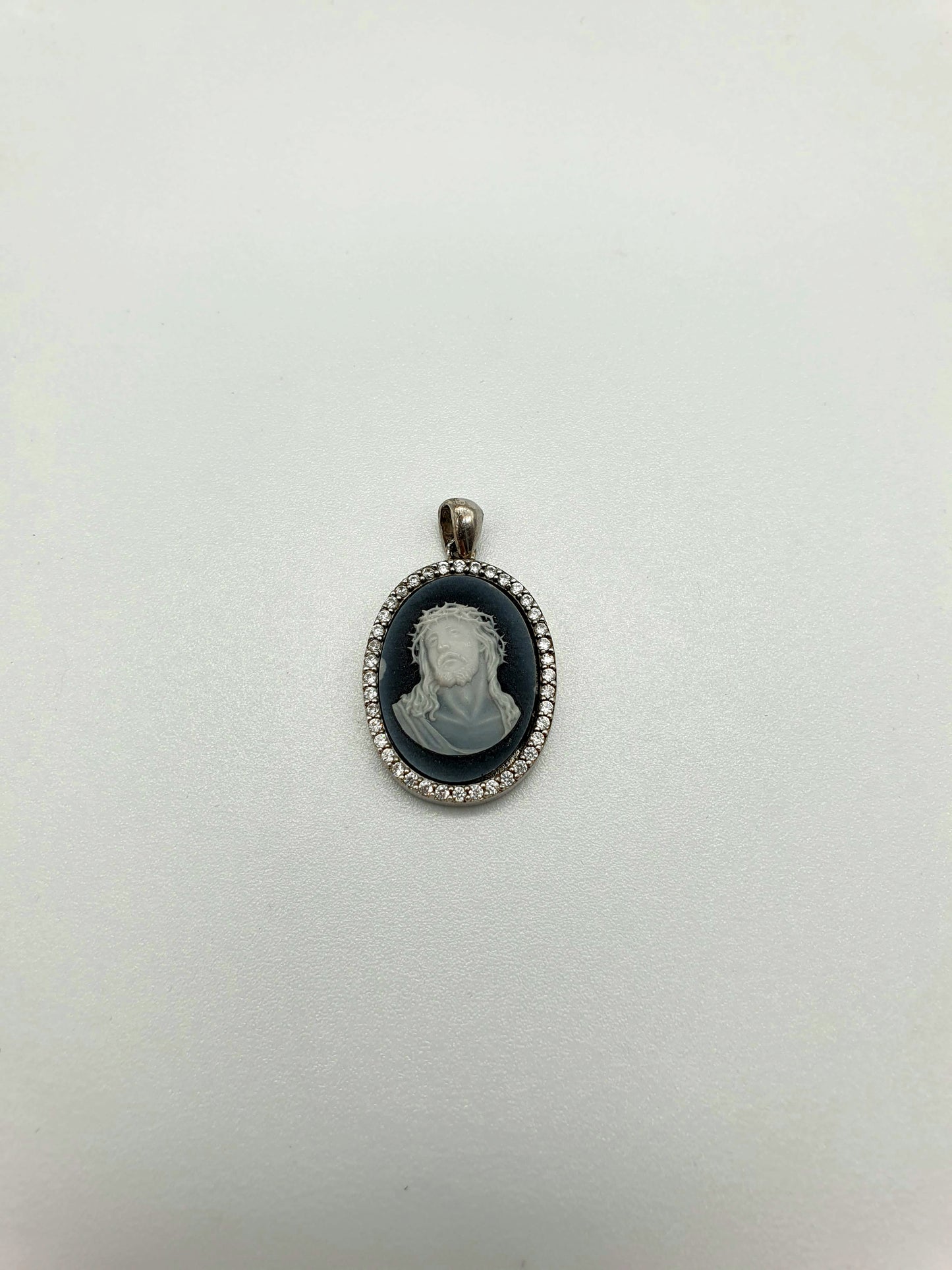Sterling silver Cameo Jesus pendant with zircons